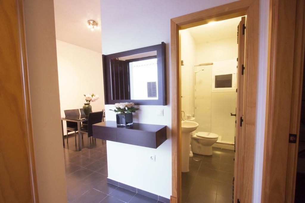 Apartamentos Puerta Sierra Puerto Serrano Extérieur photo